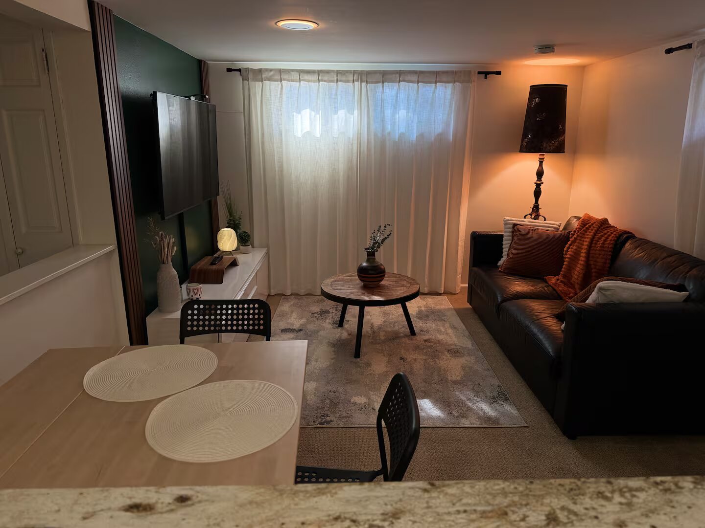 University District - Private Apartment, photo 9 of 20