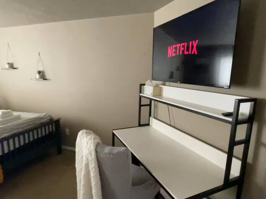 Evergreen Room, photo 6 of 16