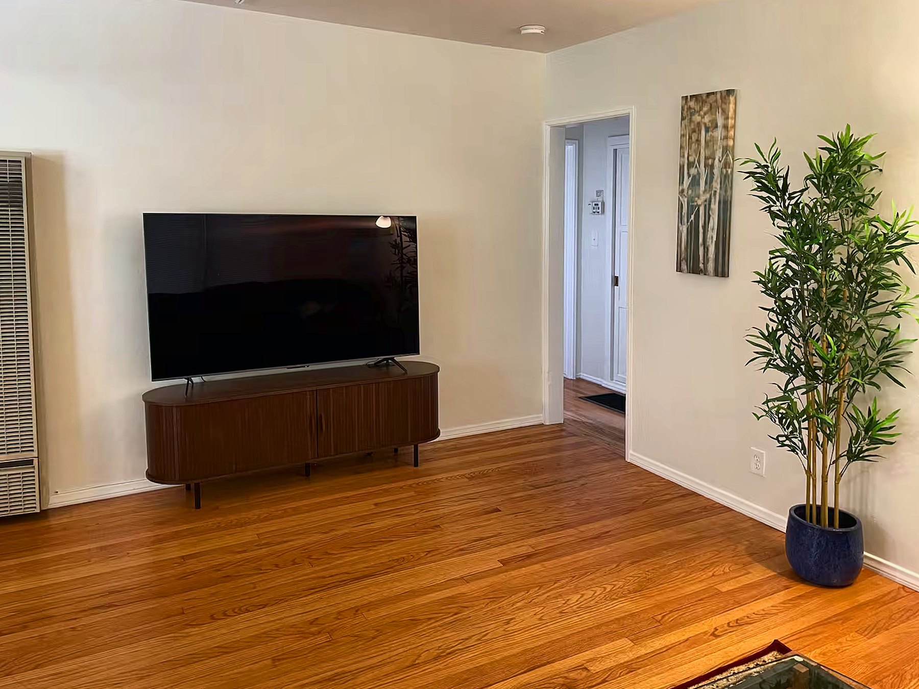 Furnished 2BR Home · Near JPL, photo 8 of 17